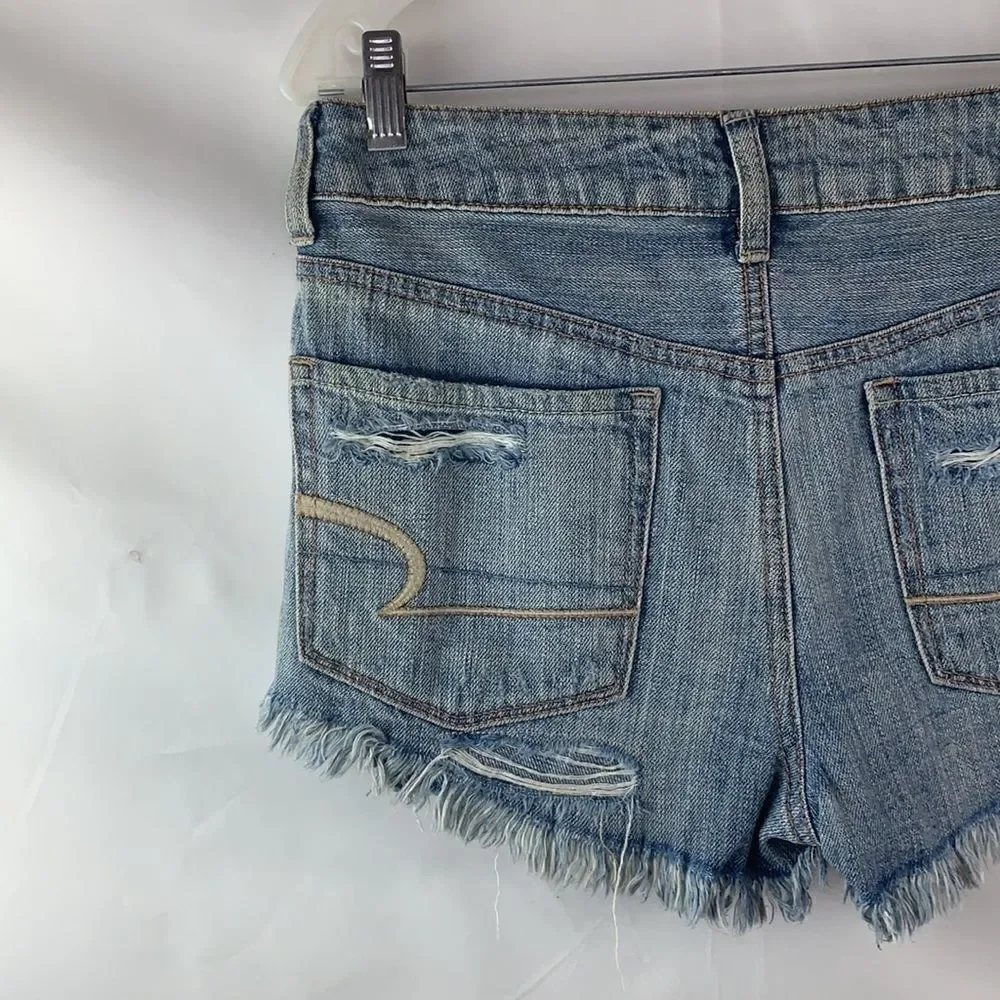 American Eagle high rise shortie denim shorts size 4